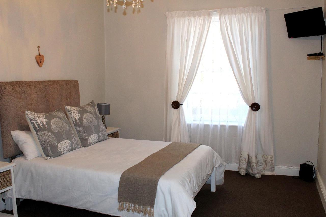 Boer & Brit Villa Graaff Reinet Exterior photo